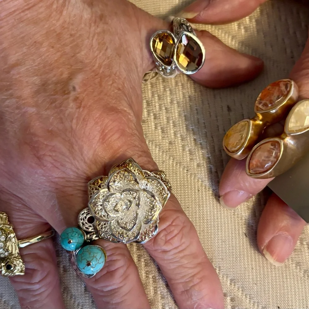5 Ring Lot- new!  Great deal!